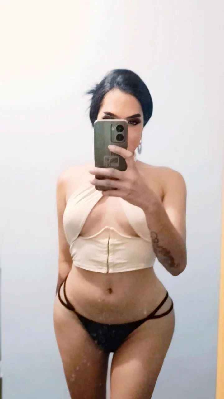 XXX Porn Photo of Nude UnforgetableSupira 22