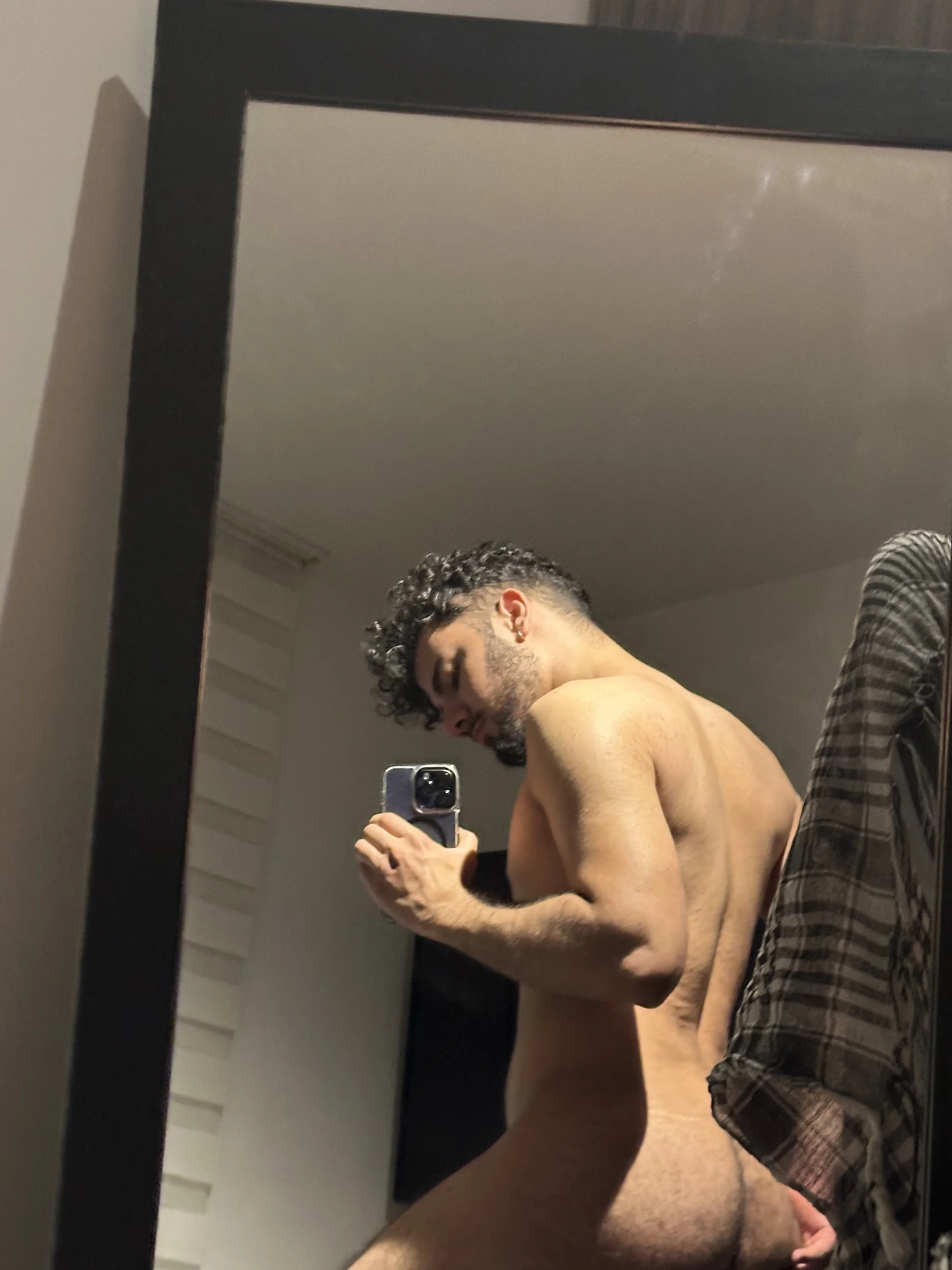 XXX Porn Photo of Nude caprywilliams 30