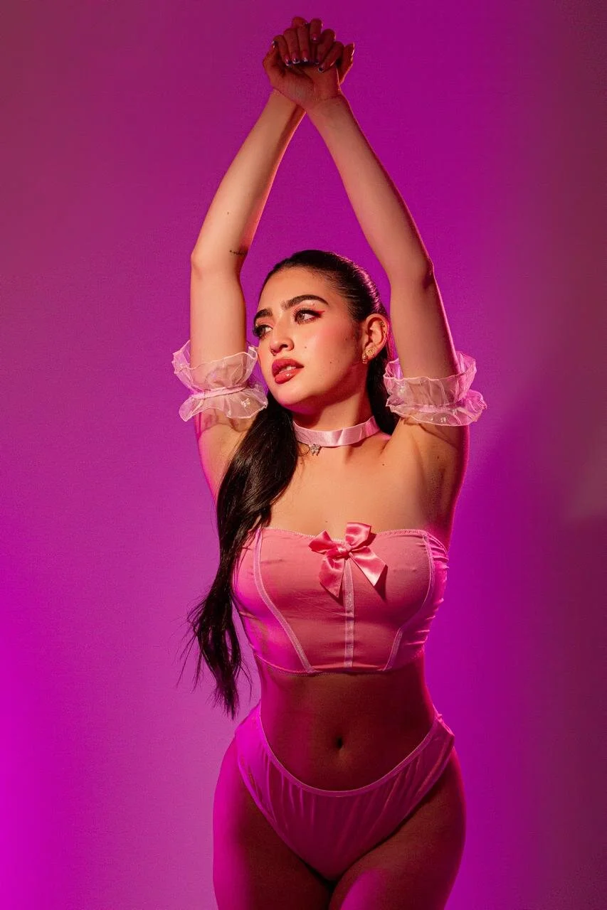 XXX Porn Photo of Nude Arii_vega_ 16
