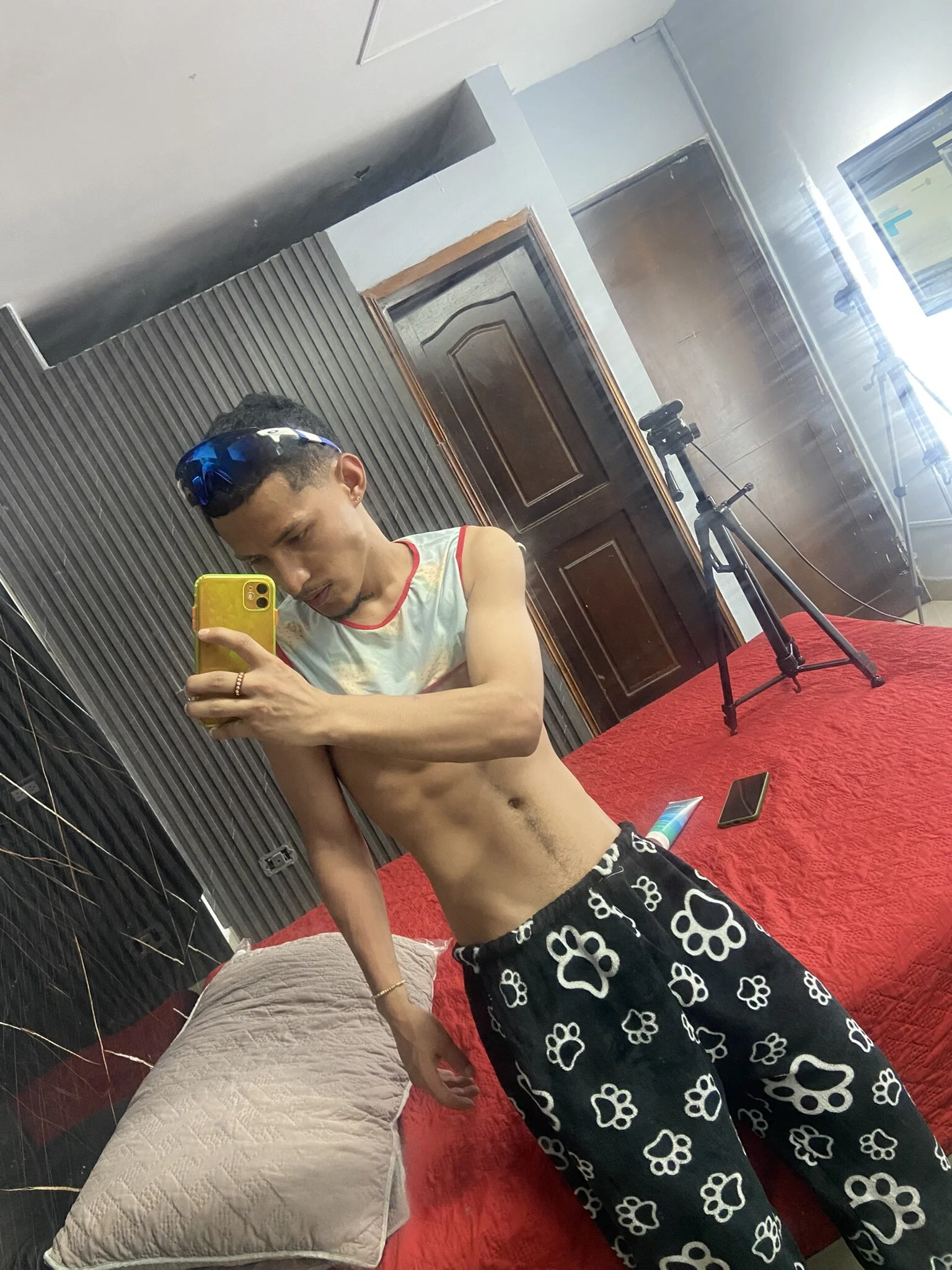 XXX Porn Photo of Nude Camilo_Contreras 11