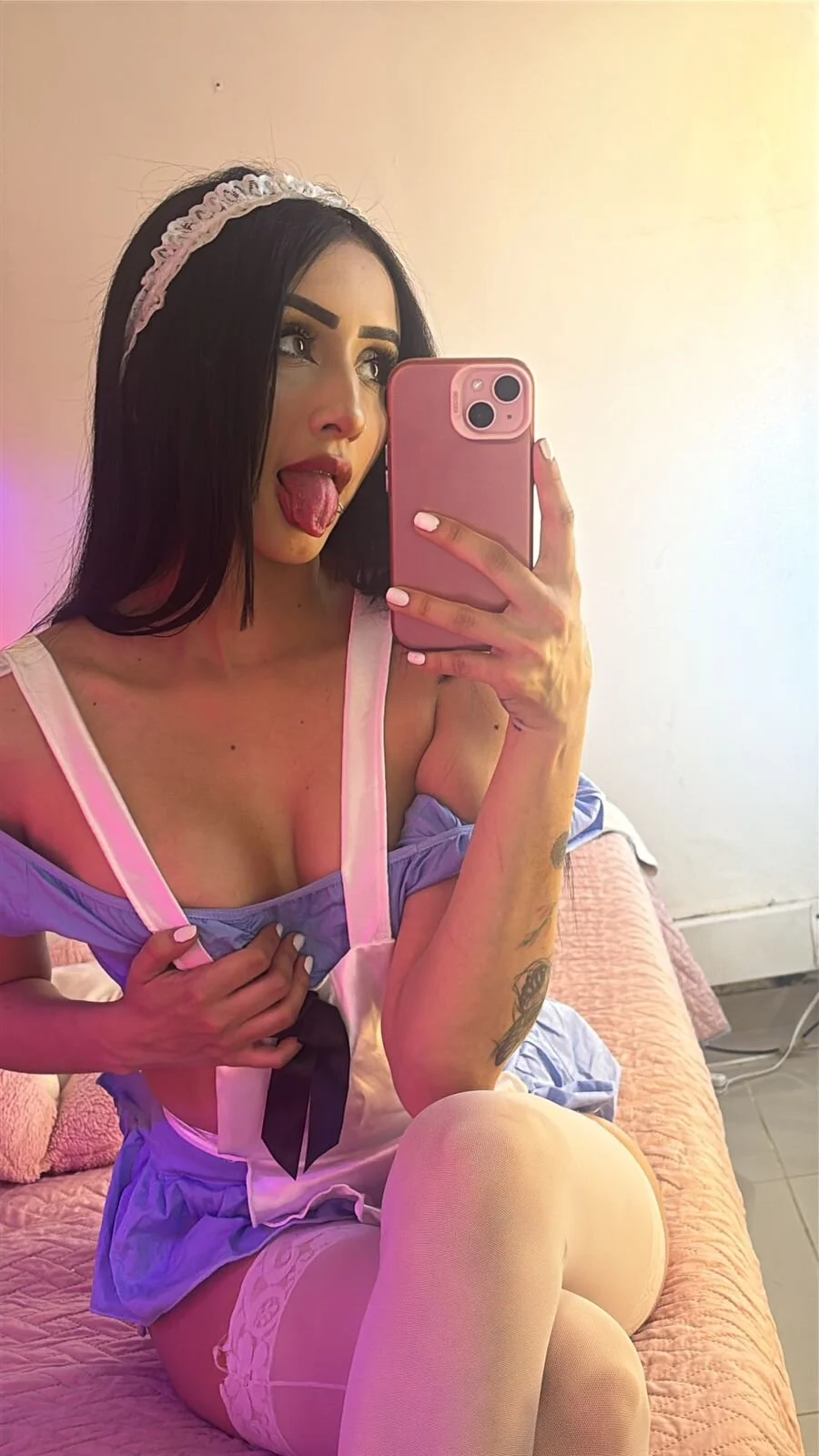 XXX Porn Photo of Nude Profanared_ 2