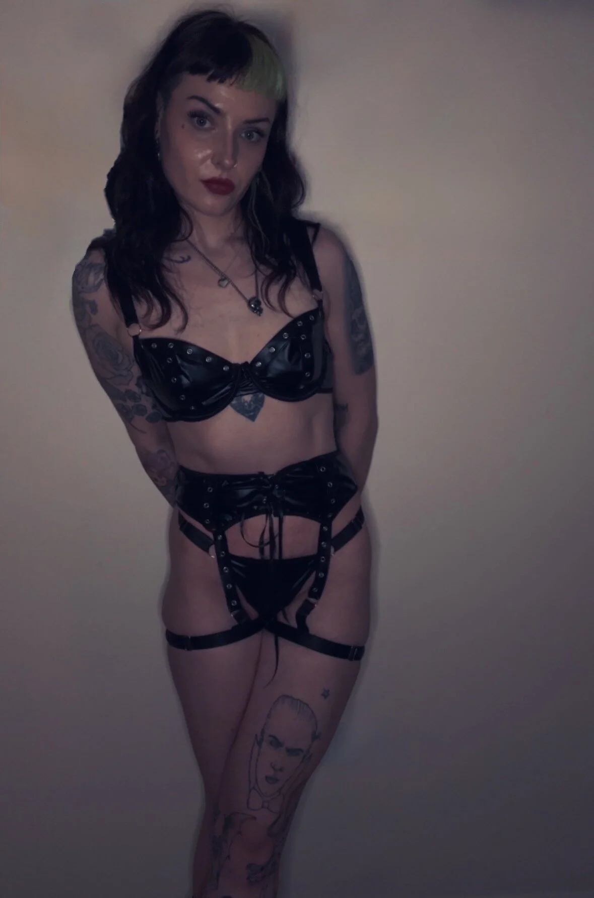 XXX Porn Photo of Nude altgrlnextdoor 7