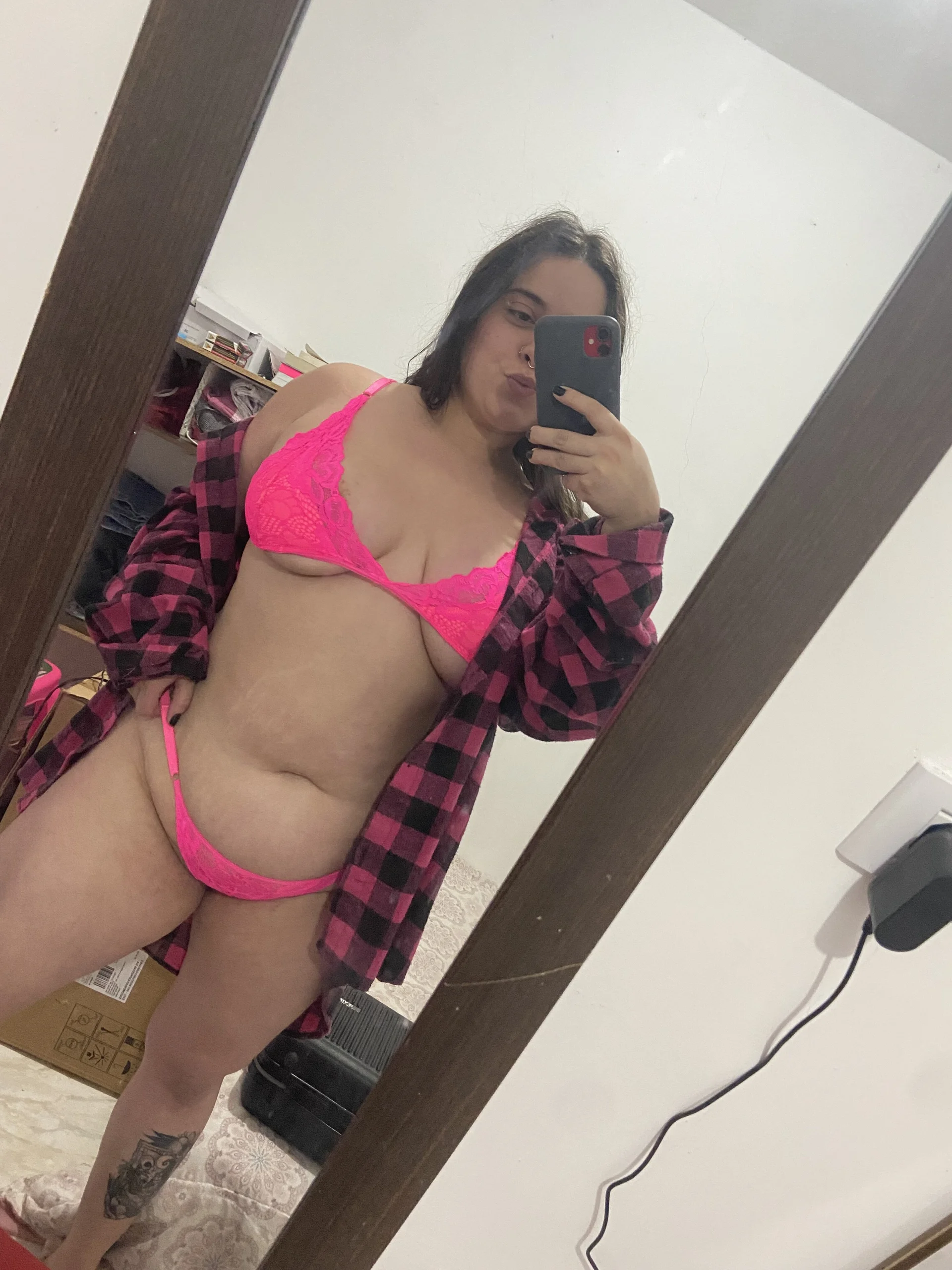 XXX Porn Photo of Nude PutaYasmim 97