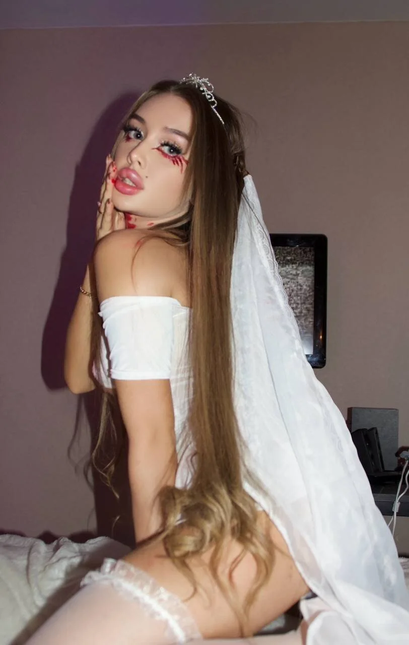 XXX Porn Photo of Nude AnnyBangs 18