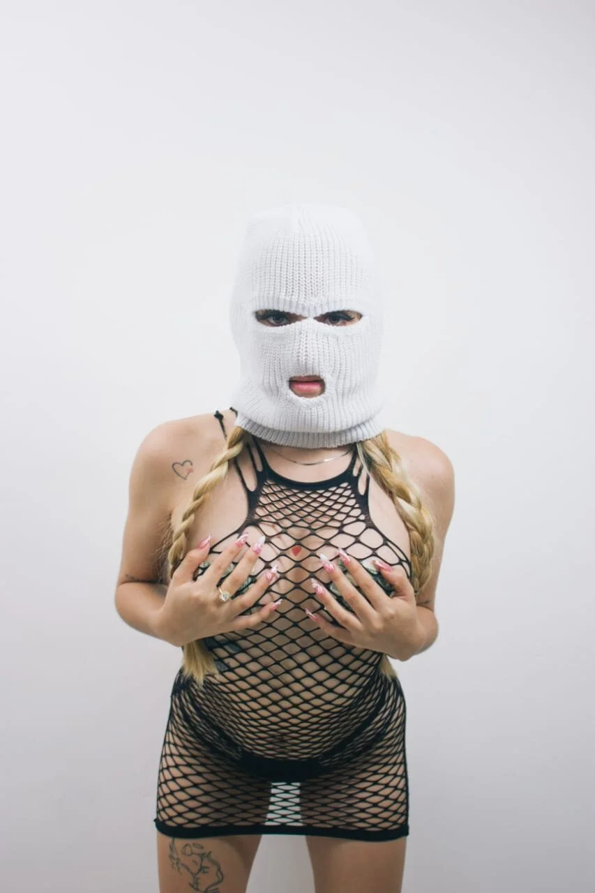 XXX Porn Photo of Nude Luna_Raay 3