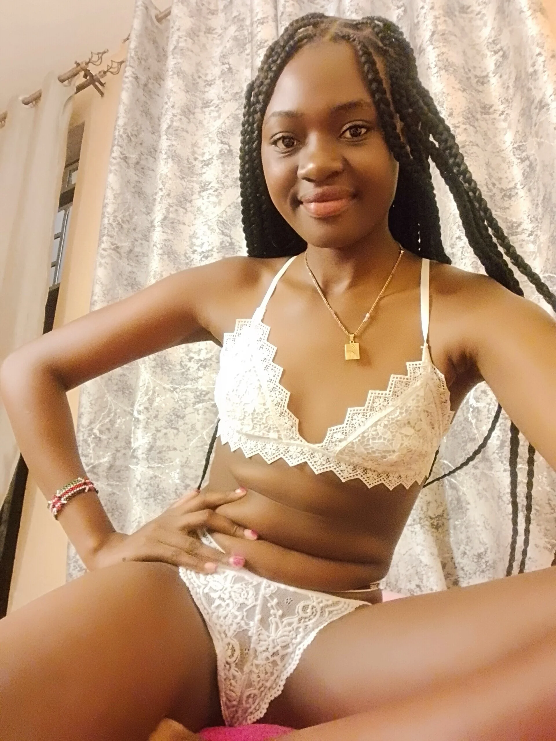 XXX Porn Photo of Nude Preetygirlyz 7