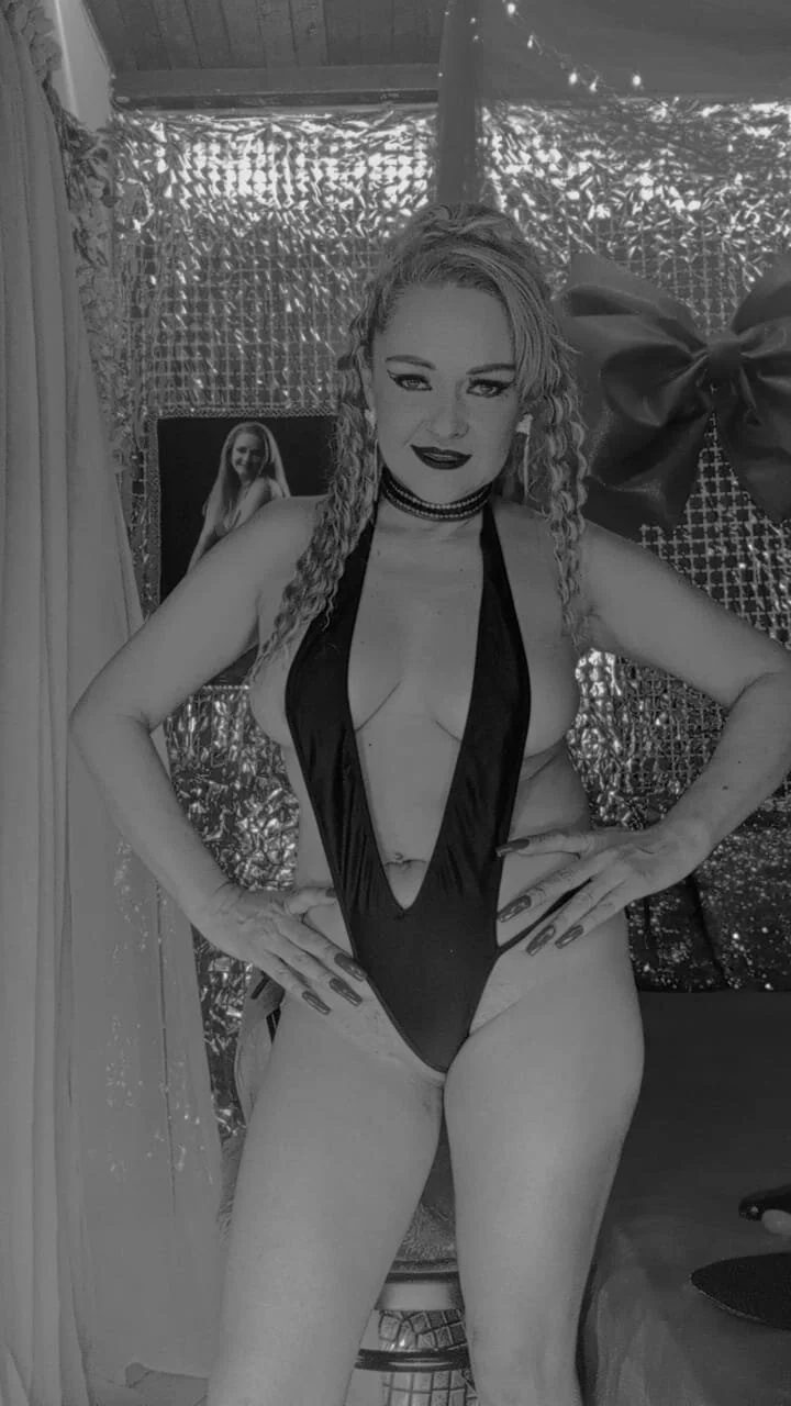 XXX Porn Photo of Nude Alejaa__Fox 2