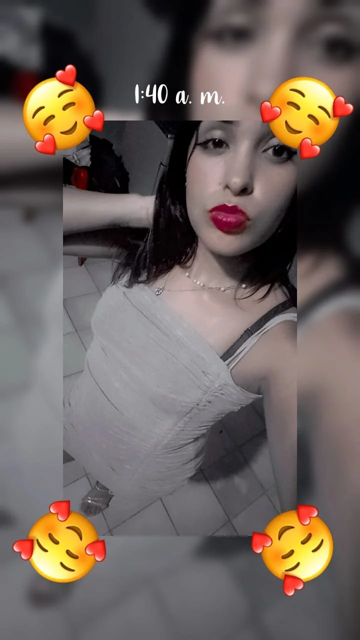 XXX Porn Photo of Nude smallkarlakarla 20