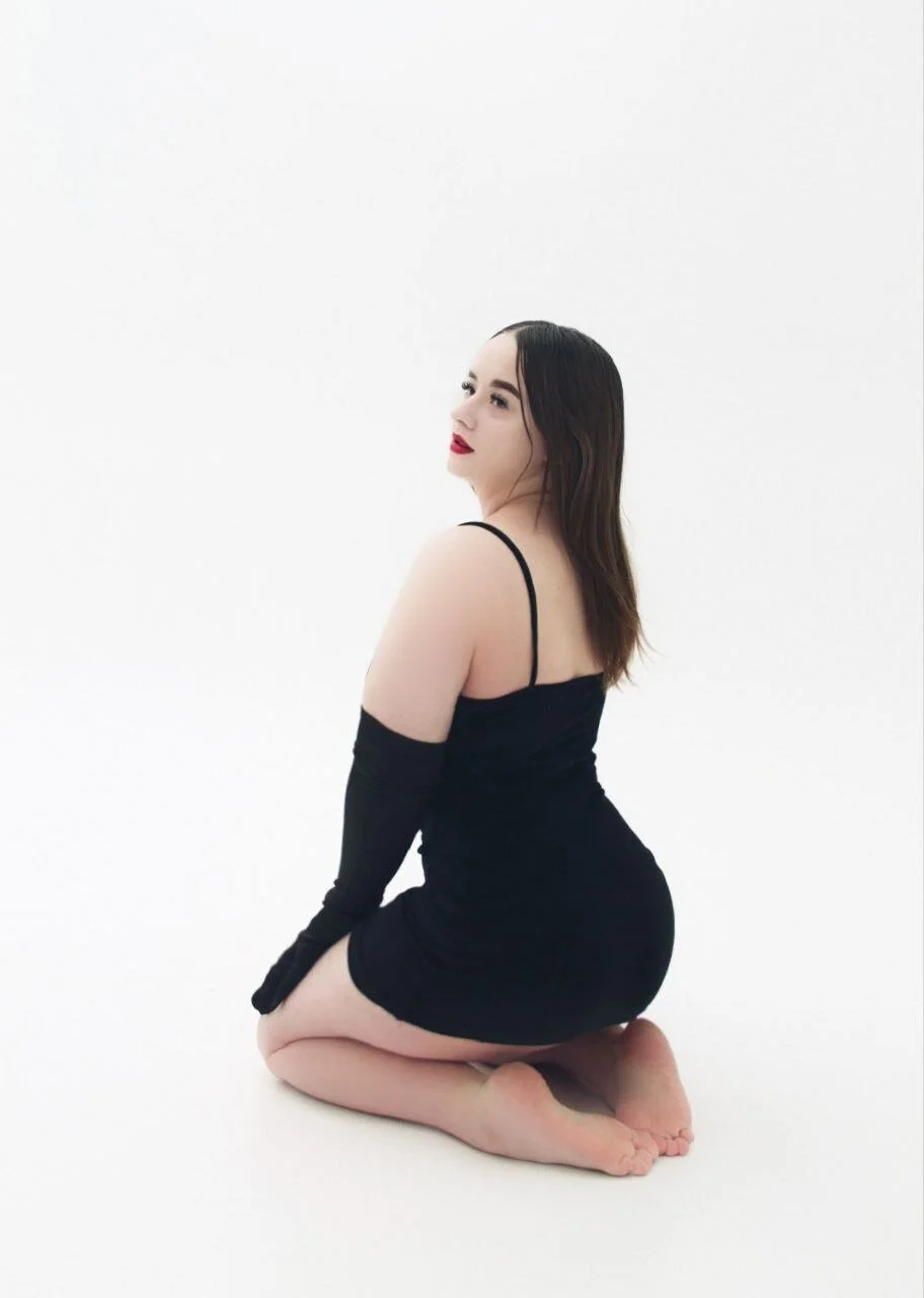 XXX Porn Photo of Nude LaraBenson_ 1