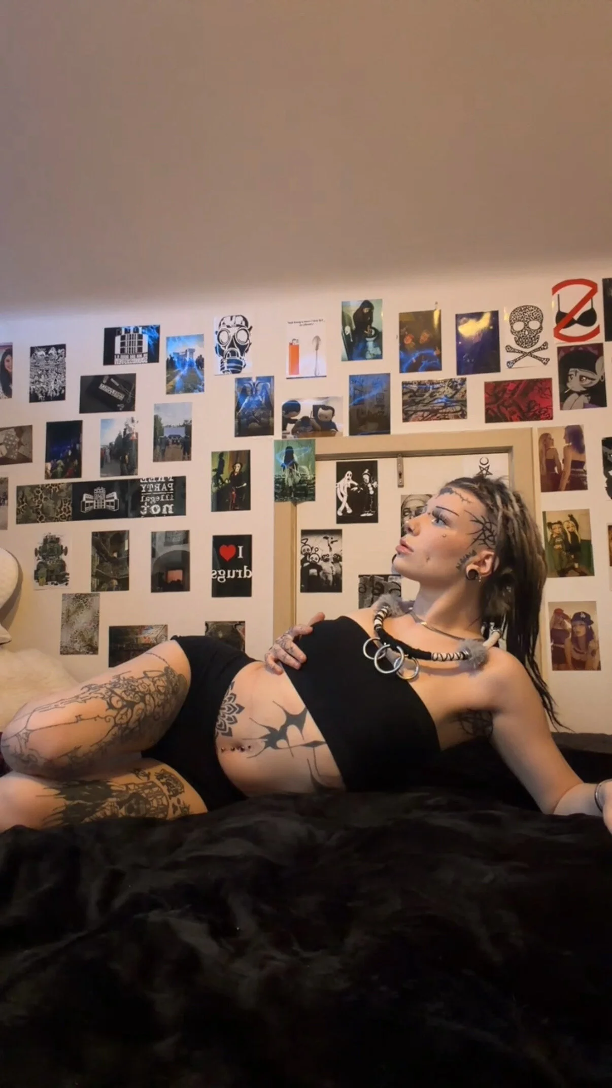 XXX Porn Photo of Nude demonLamia 1