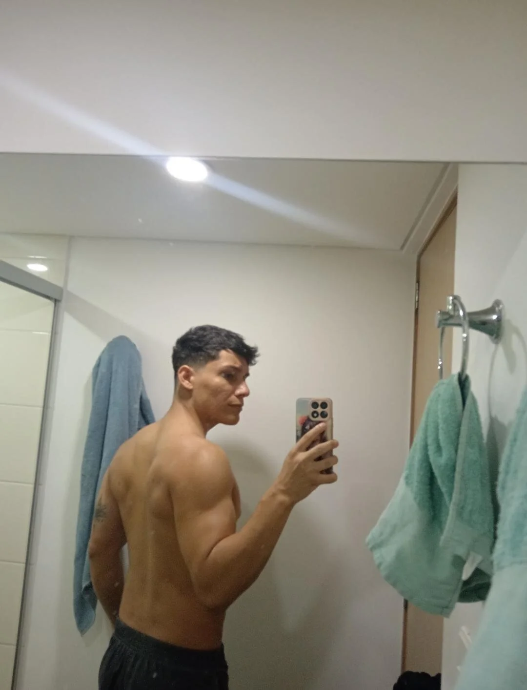 XXX Porn Photo of Nude Zayn_clausen 2