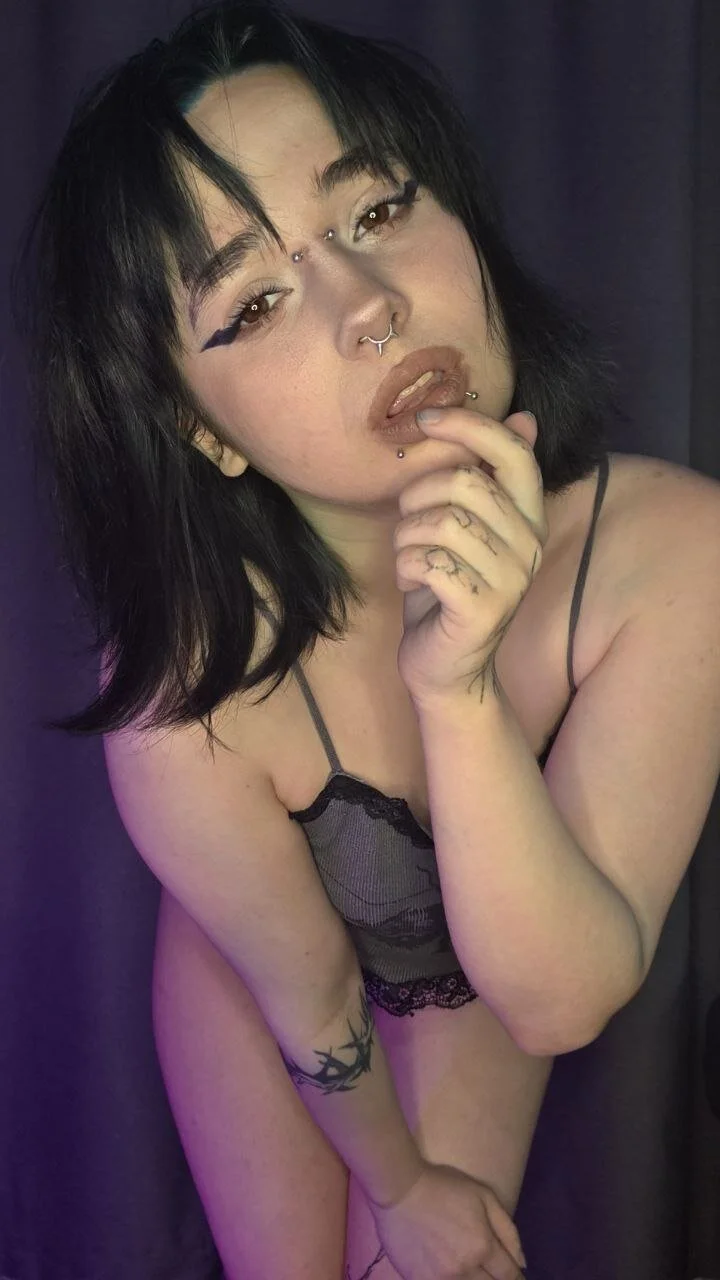 XXX Porn Photo of Nude EraMoneyhun 1
