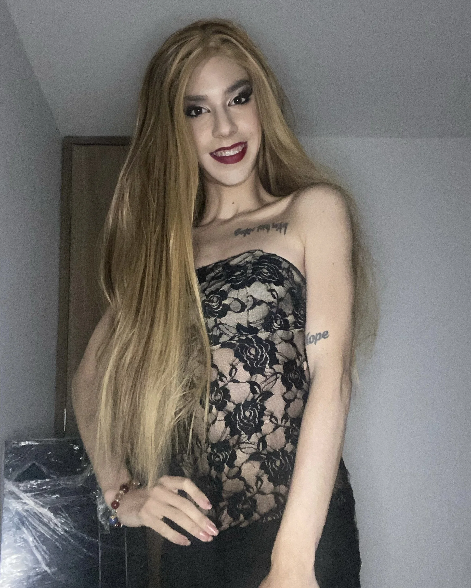XXX Porn Photo of Nude danielagh29 7
