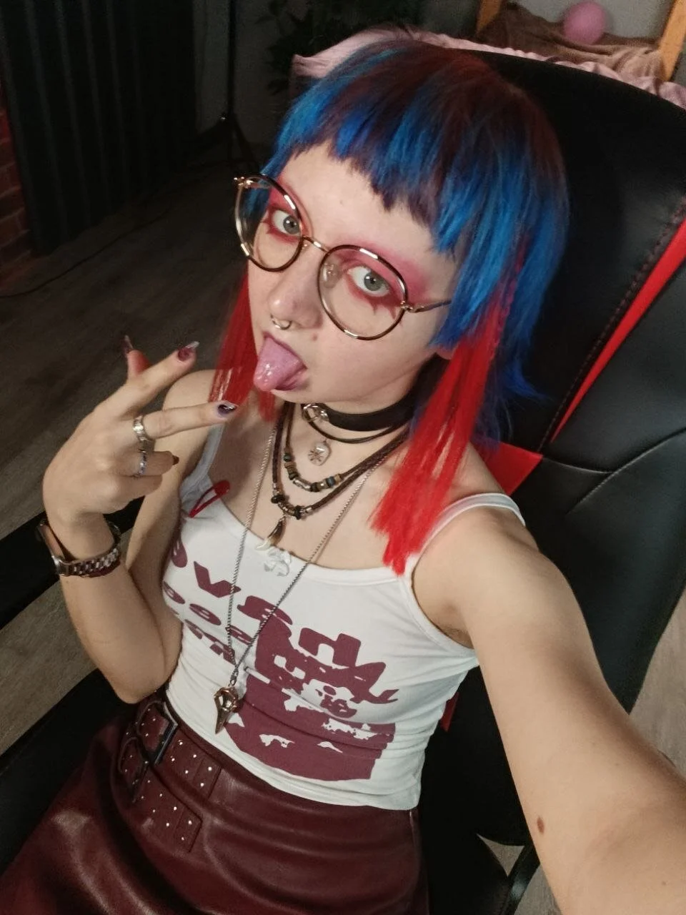 XXX Porn Photo of Nude powderofgun 18