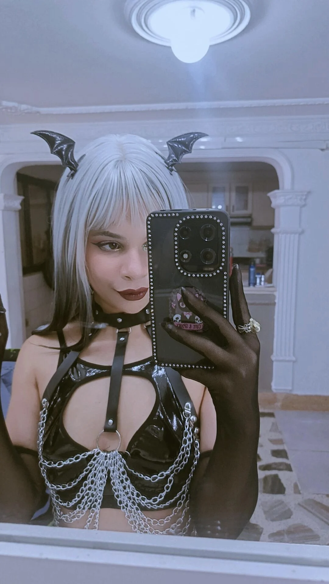 XXX Porn Photo of Nude LadyAvalon 2