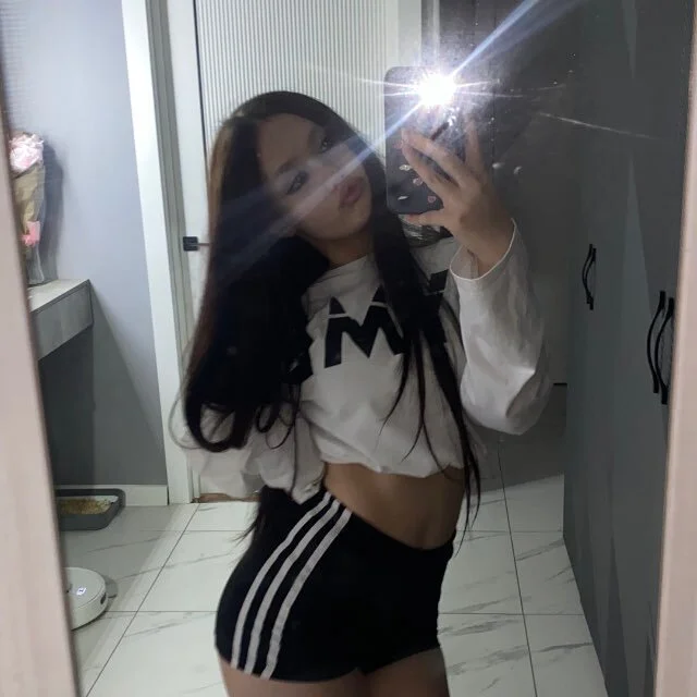 XXX Porn Photo of Nude PlushPeep 5
