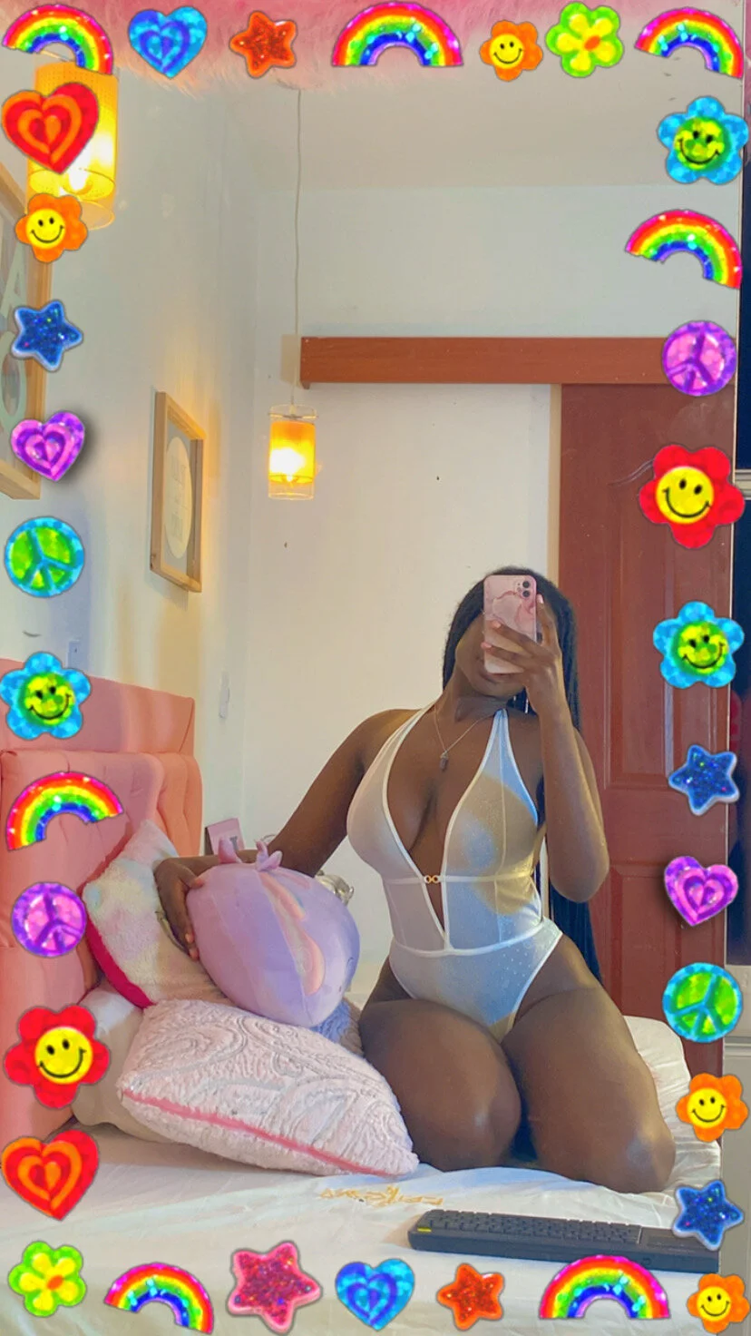 XXX Porn Photo of Nude LunaStar_555 6