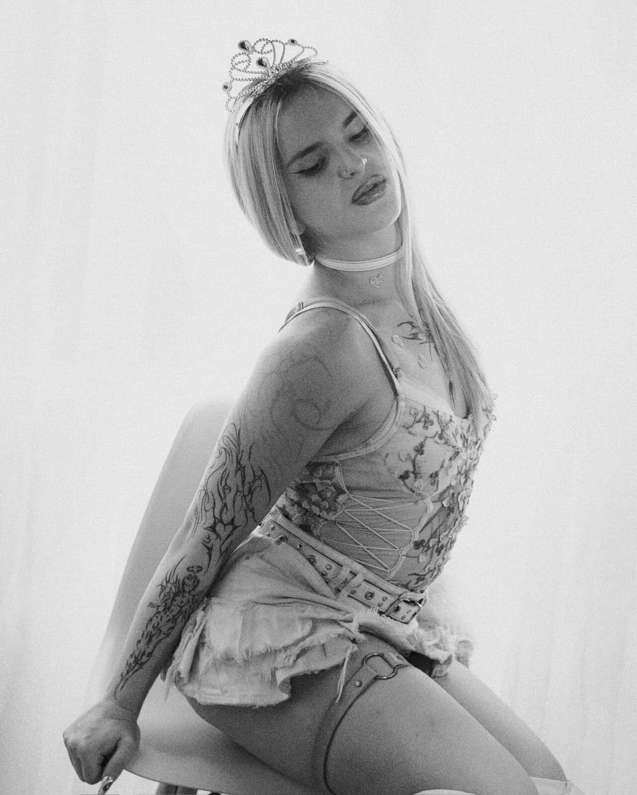 XXX Porn Photo of Nude misschloe__ 19
