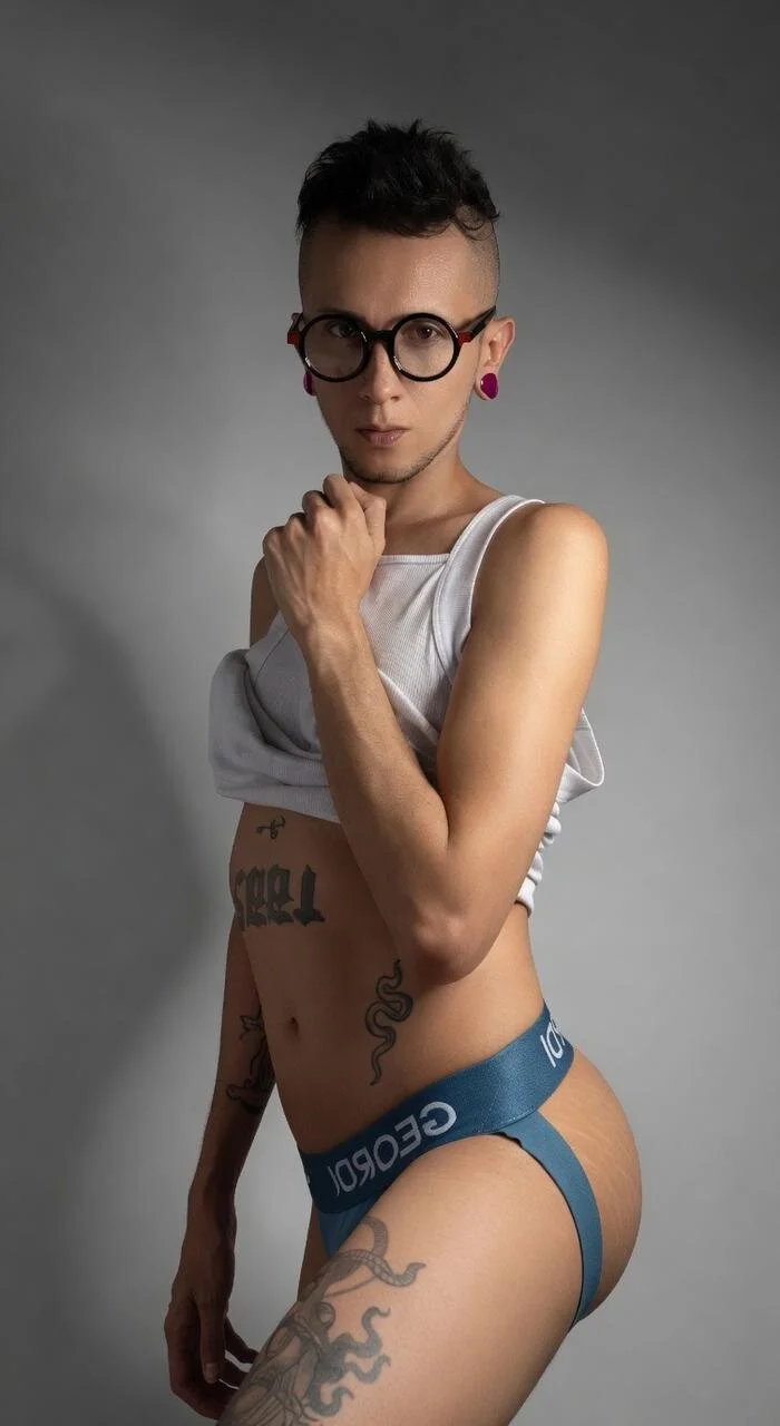 XXX Porn Photo of Nude tonyallhurts 1