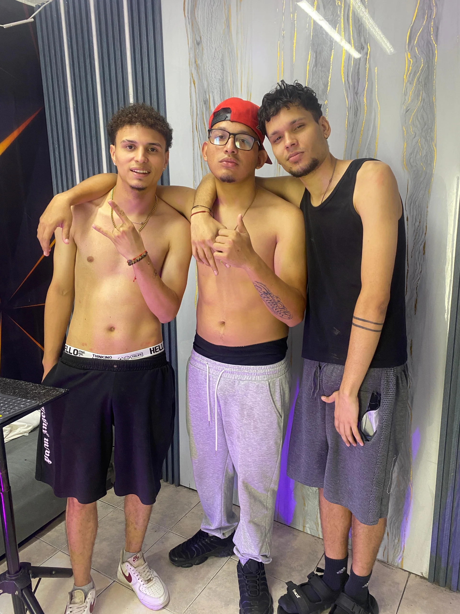 XXX Porn Photo of Nude The_King_Swit 13