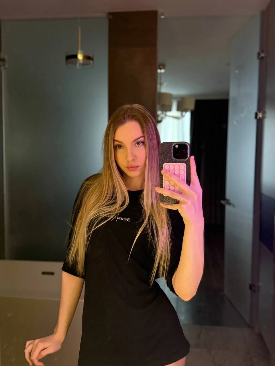 XXX Porn Photo of Nude blondinkaa 5