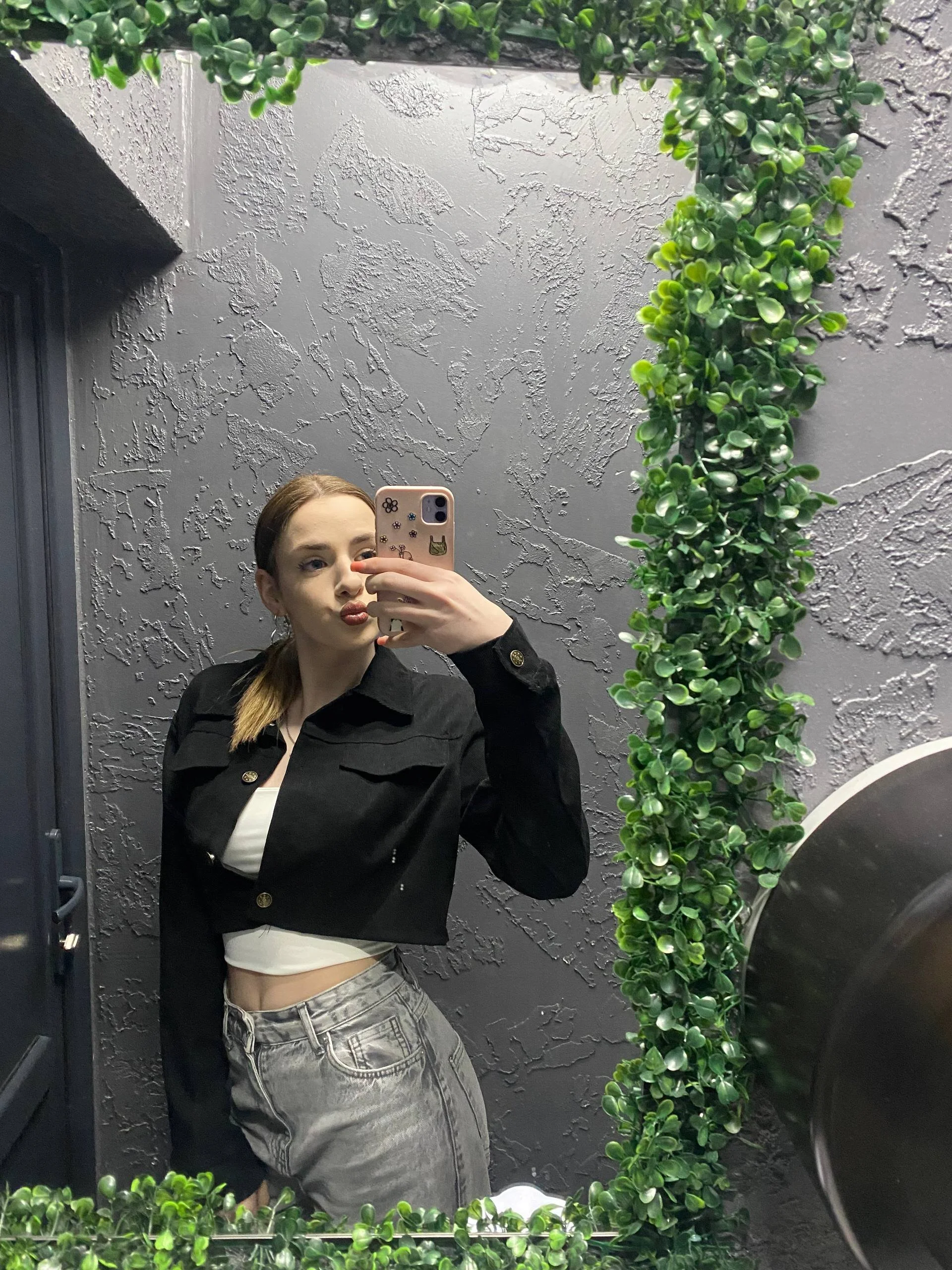 XXX Porn Photo of Nude selianderol 21