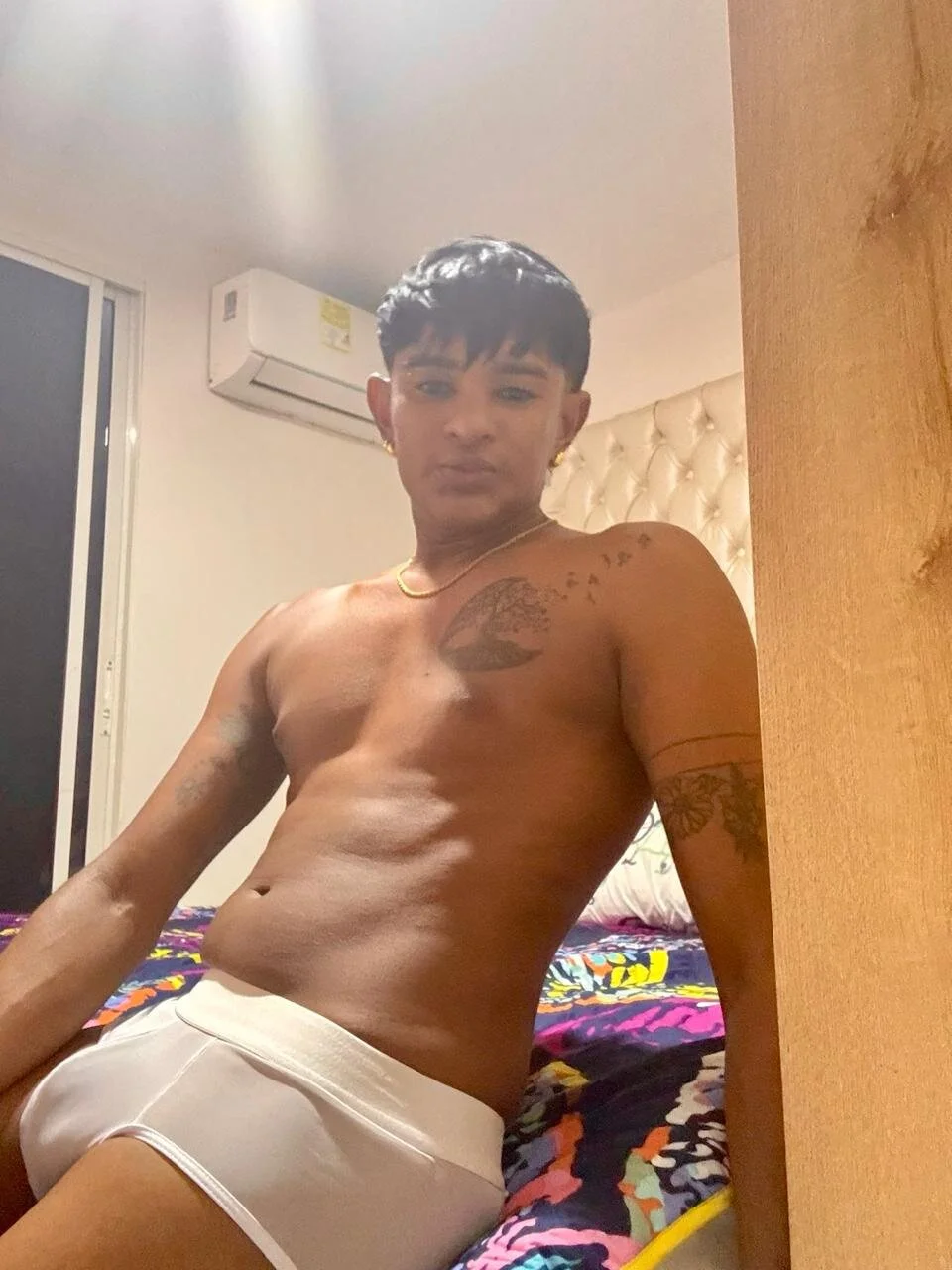 XXX Porn Photo of Nude Pierre_Liewtownds 3