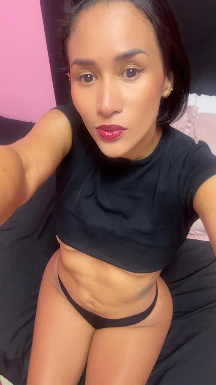 XXX Porn Photo of Nude Scarleth-Foxx 17