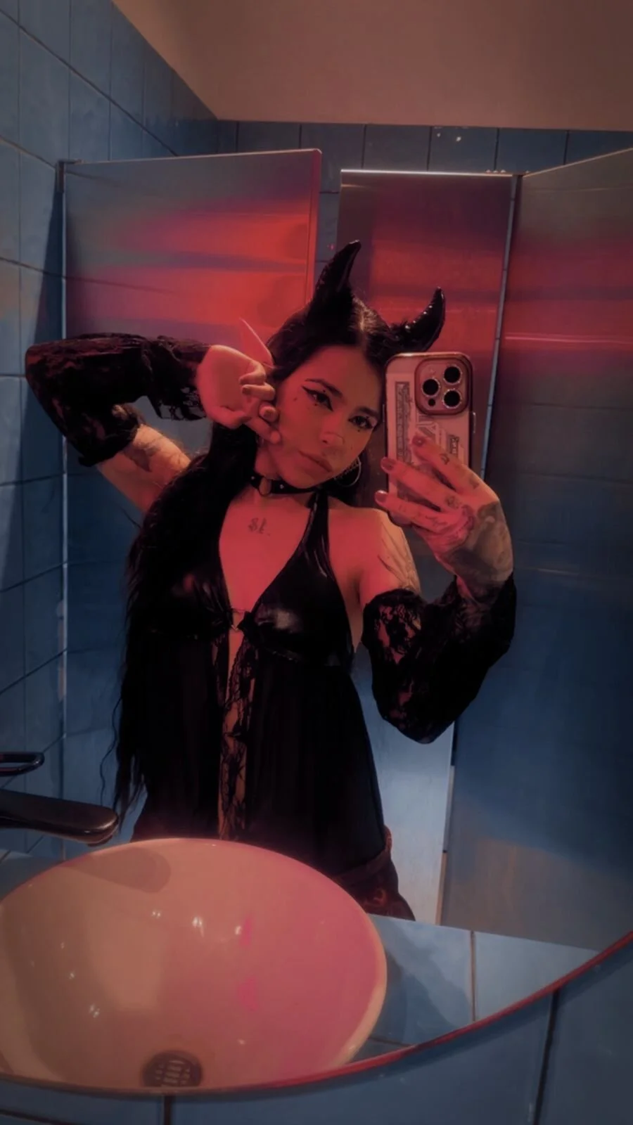 XXX Porn Photo of Nude Abby_black_star 20