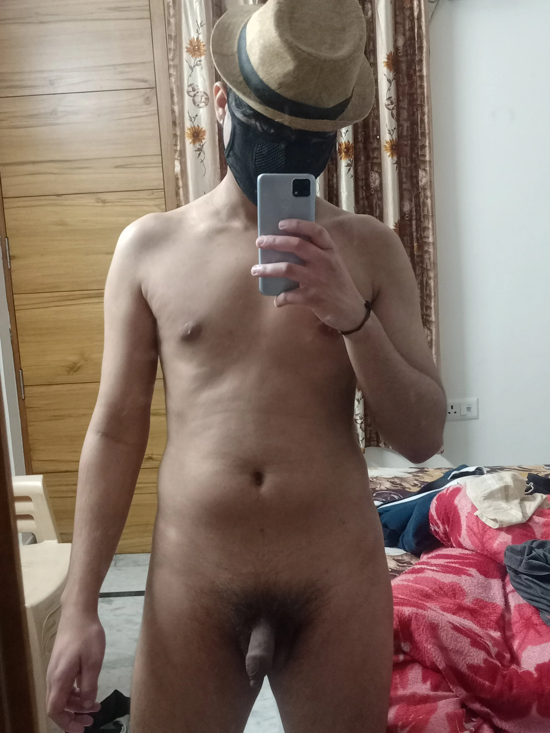 XXX Porn Photo of Nude littlejohny47 5
