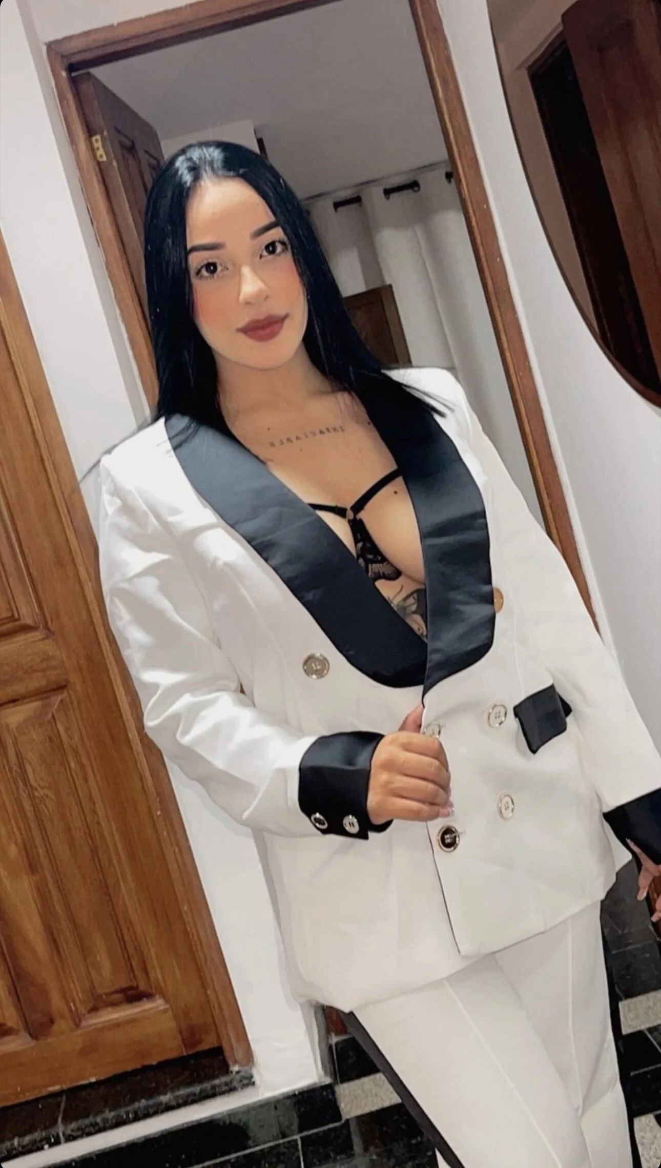 XXX Porn Photo of Nude AngelineConnor 81