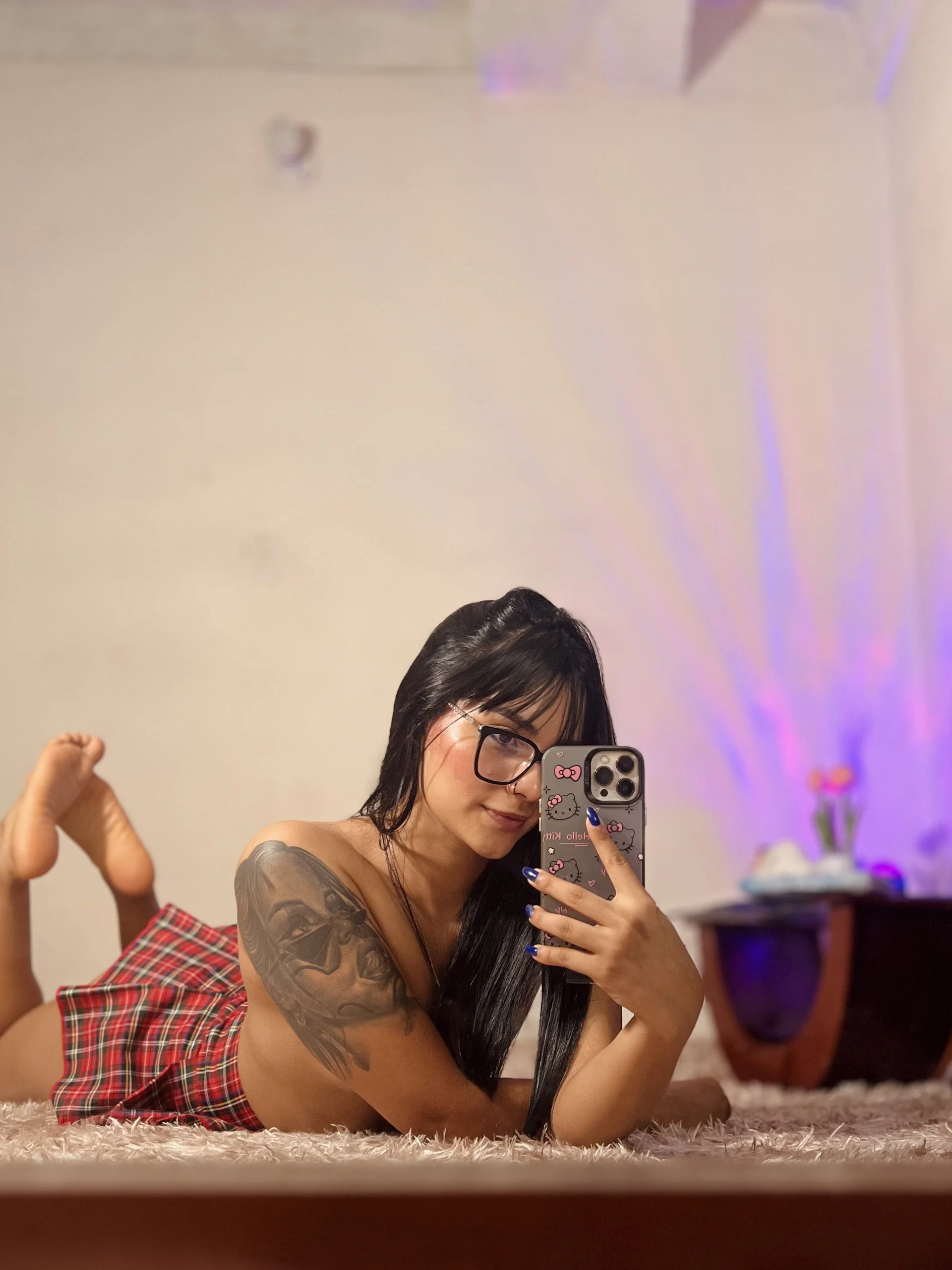 XXX Porn Photo of Nude AlannaDollx 29