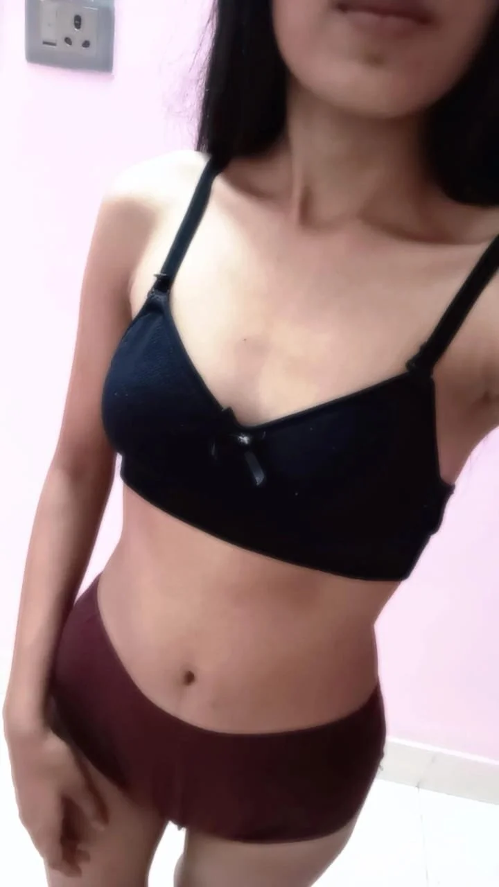 XXX Porn Photo of Nude wishii69 1