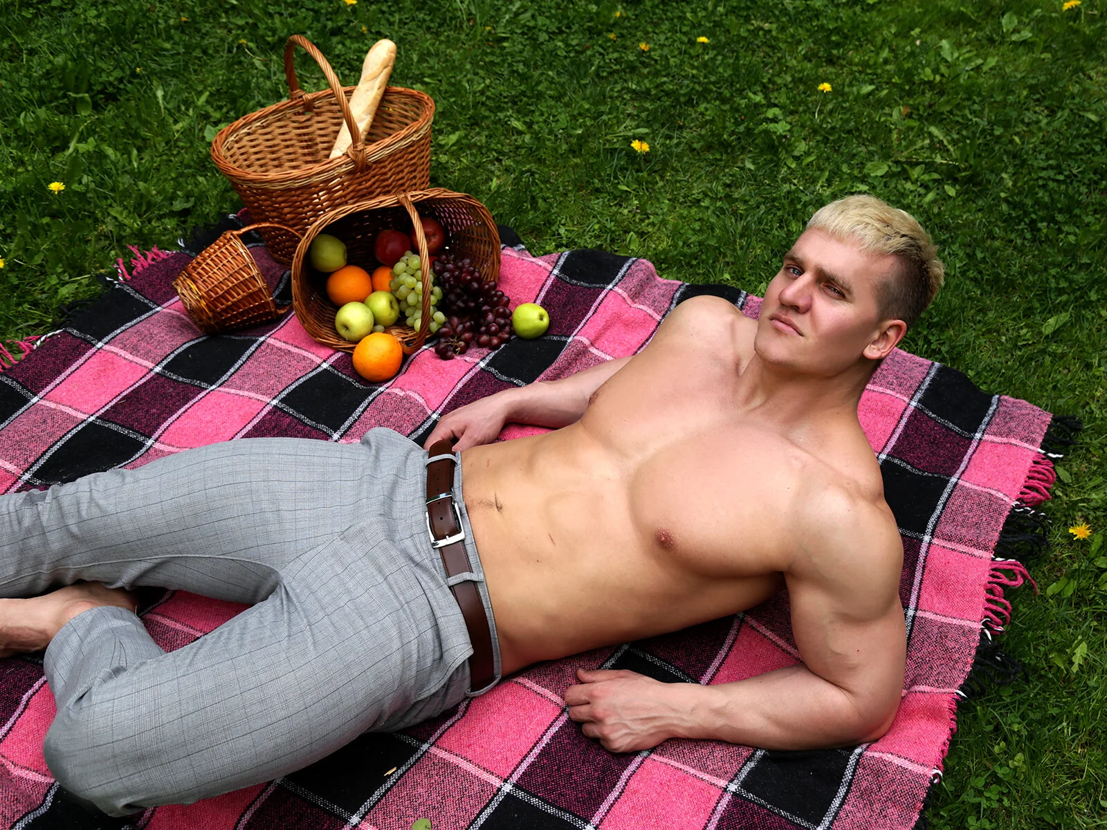XXX Porn Photo of Nude SteeveMuscle 50
