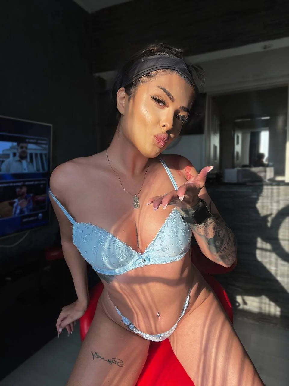XXX Porn Photo of Nude KylieKroftt 9