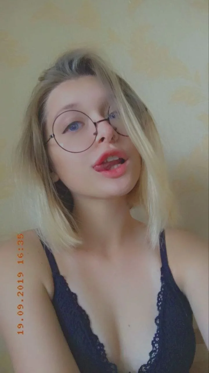 XXX Porn Photo of Nude CleopatraHabibi 13