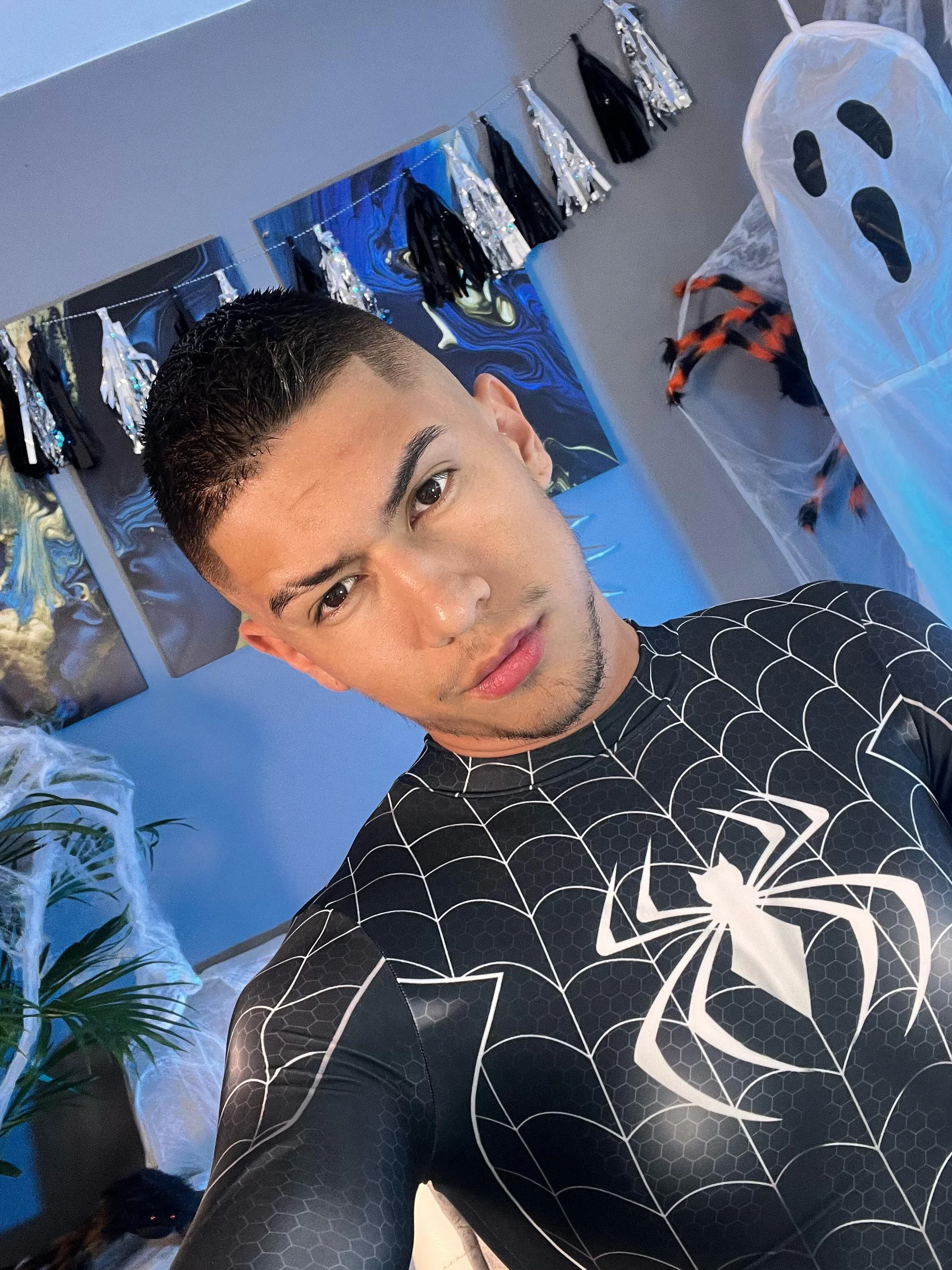 XXX Porn Photo of Nude Aaronfox_x 28