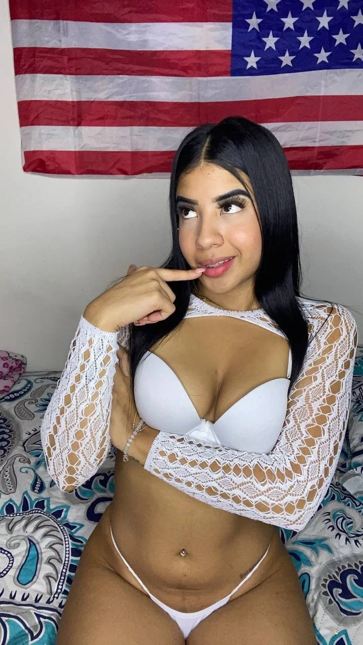XXX Porn Photo of Nude Naomy_gyal 41
