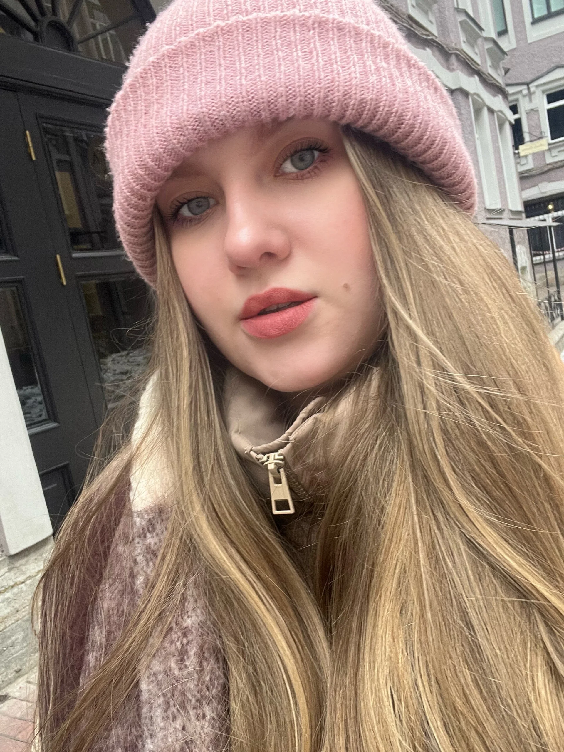 XXX Porn Photo of Nude Alice_Dreamgirl_ 4