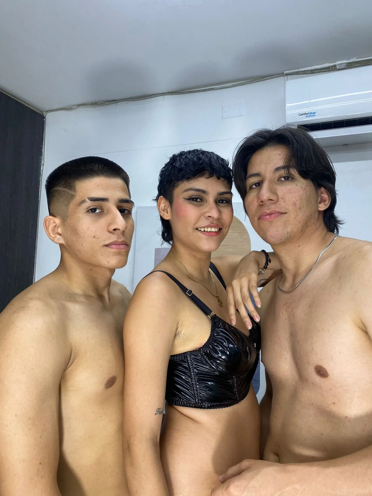 XXX Porn Photo of Nude Crazy_nigth01 1