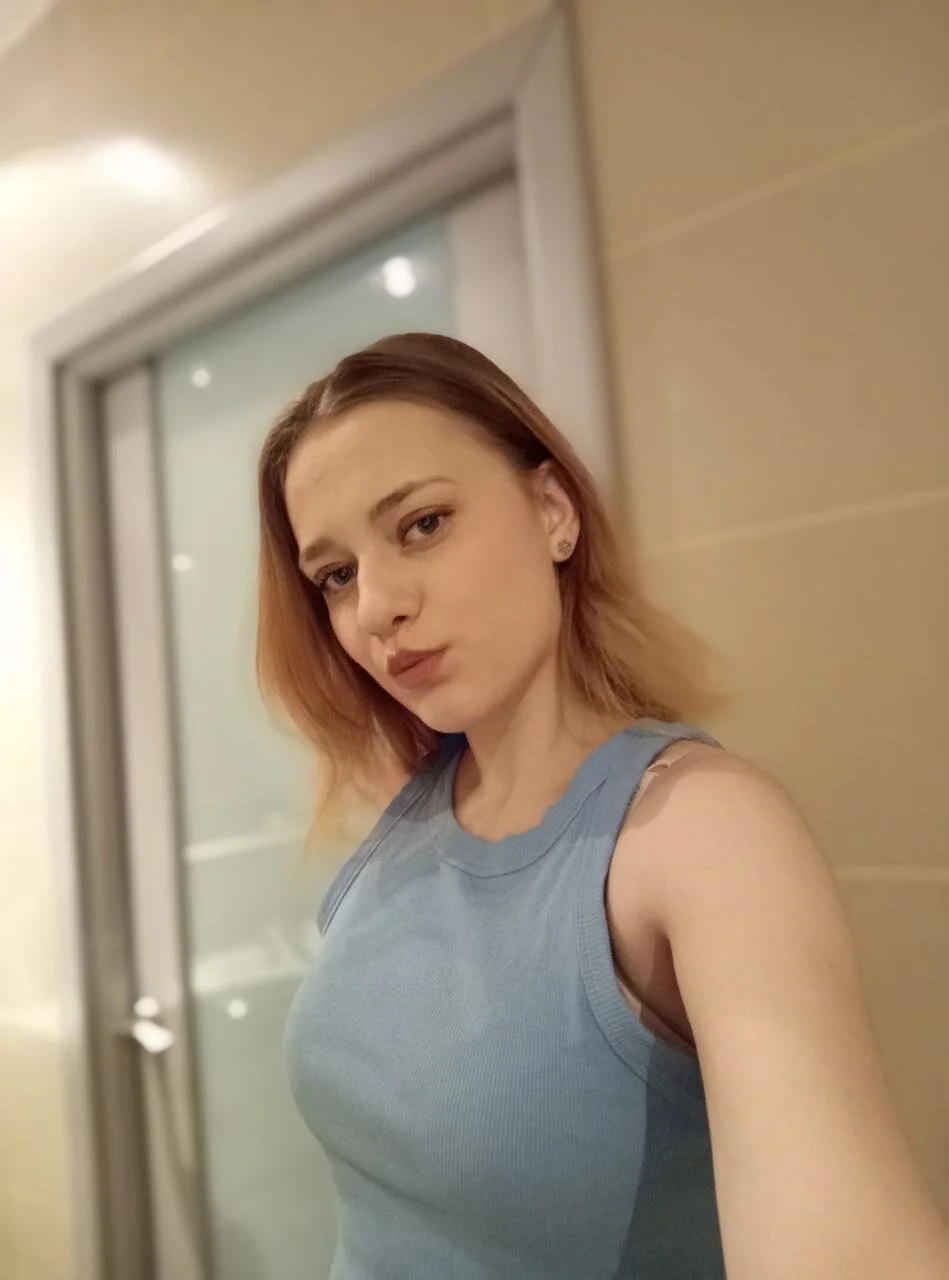 XXX Porn Photo of Nude HollieCollelo 46