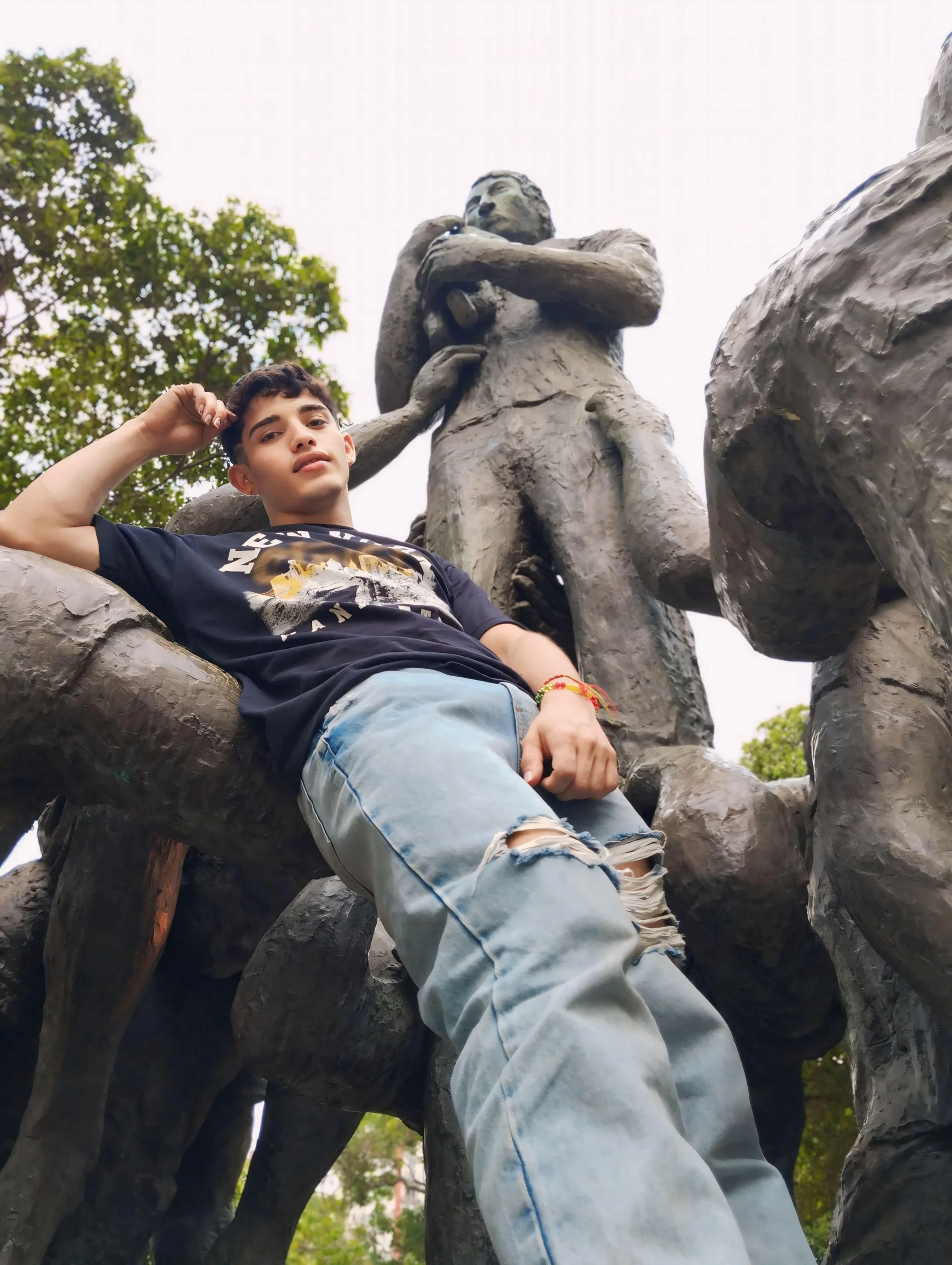 XXX Porn Photo of Nude AlejooTwink 16