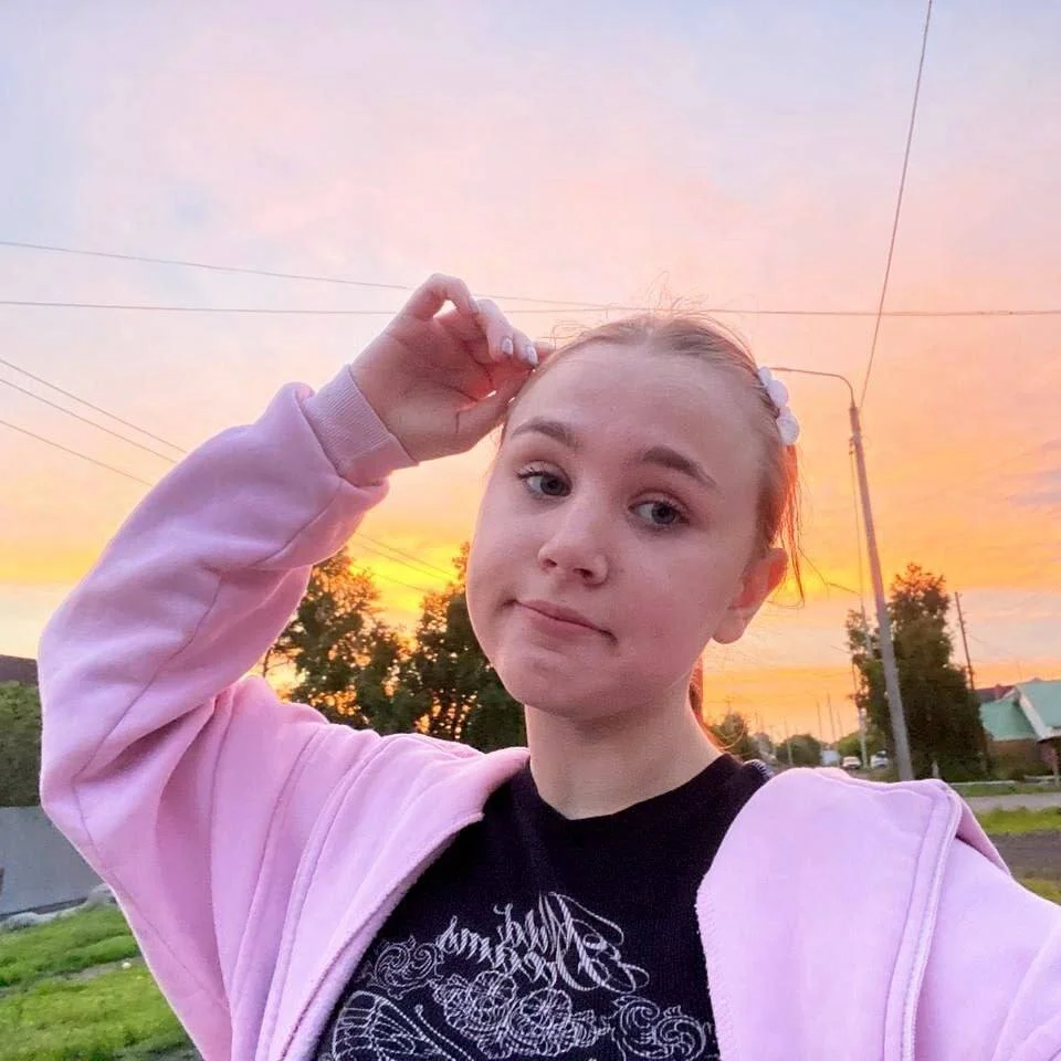 XXX Porn Photo of Nude Ariana-May 1