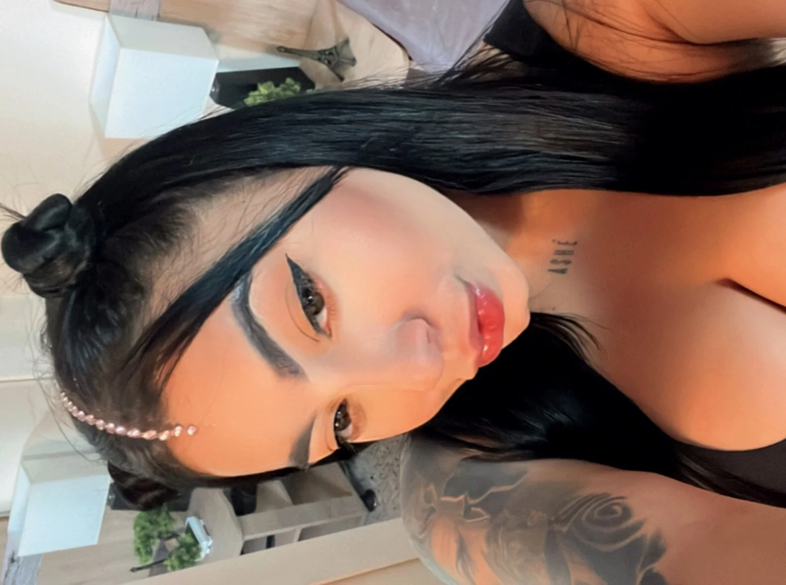 XXX Porn Photo of Nude sofhiaa_adaams 10