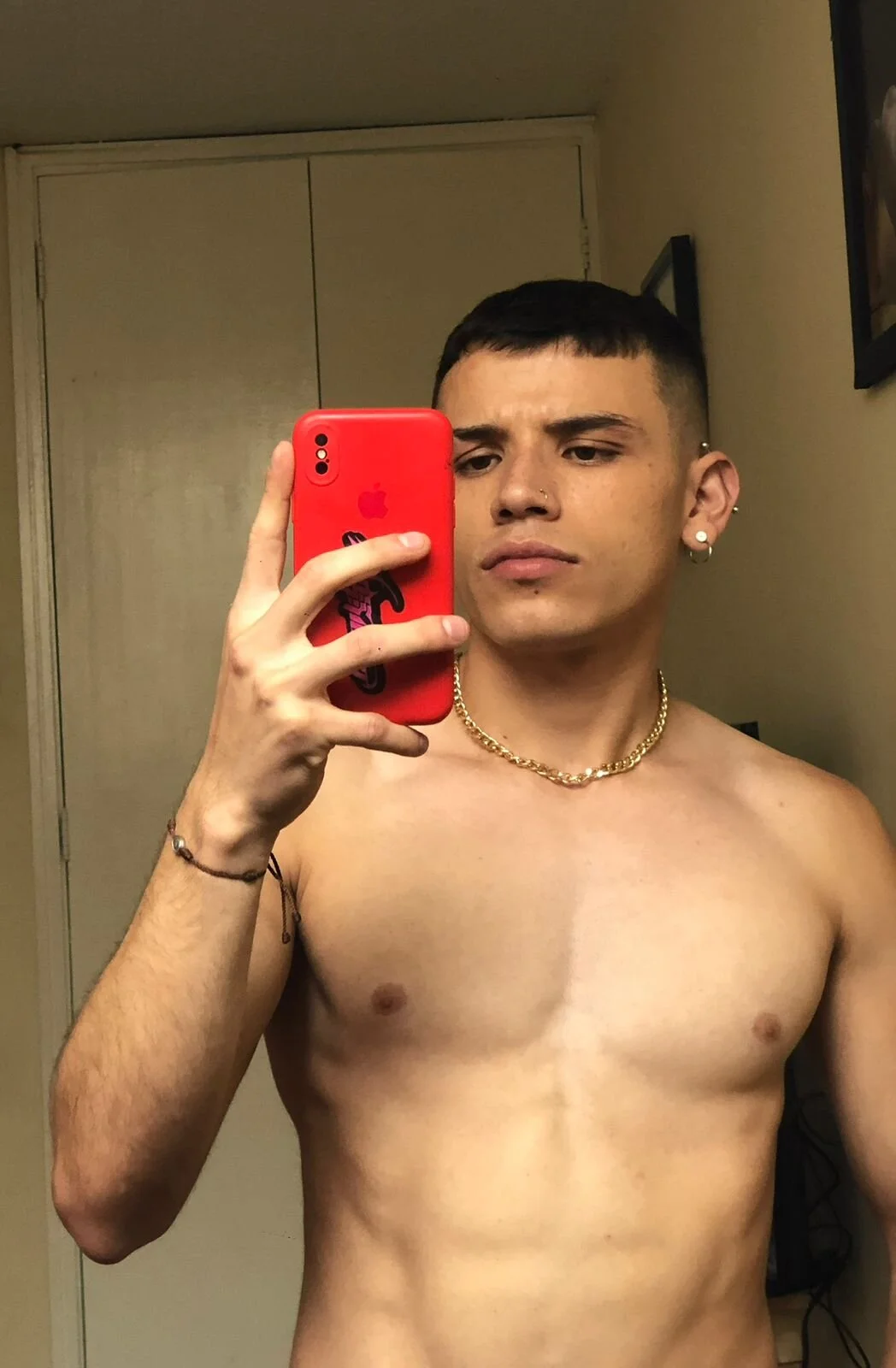 XXX Porn Photo of Nude liam_es 2