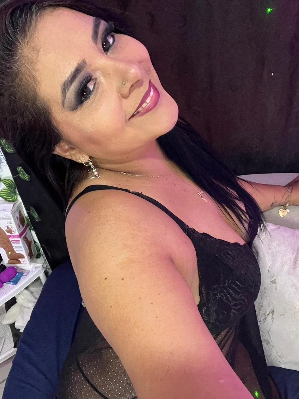 XXX Porn Photo of Nude brunaroyale 21
