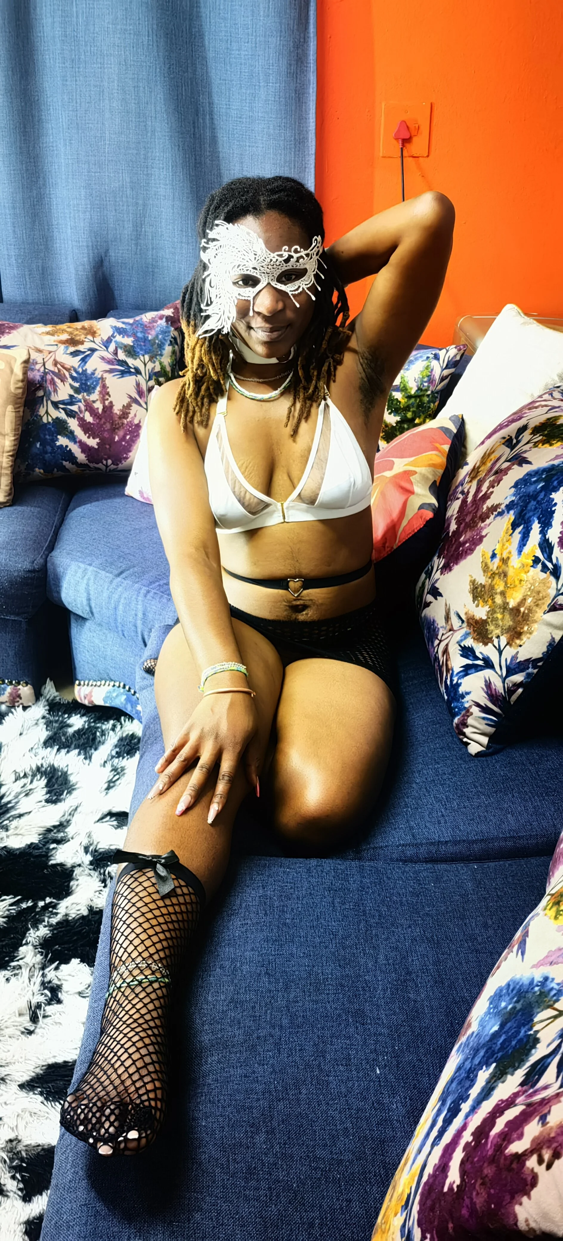 XXX Porn Photo of Nude JuicyEbonyGoddess 2