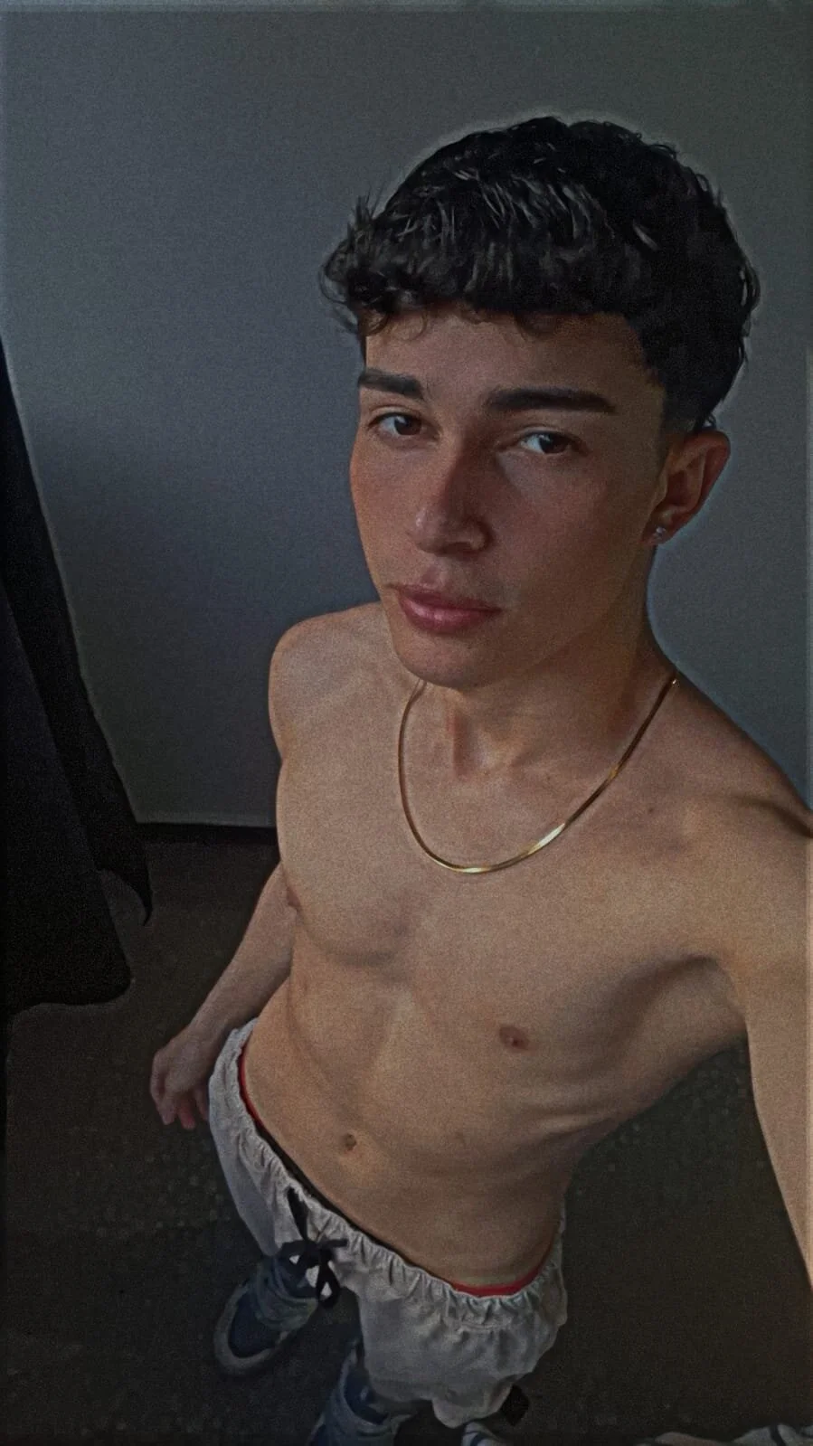 XXX Porn Photo of Nude john_vichenso 2