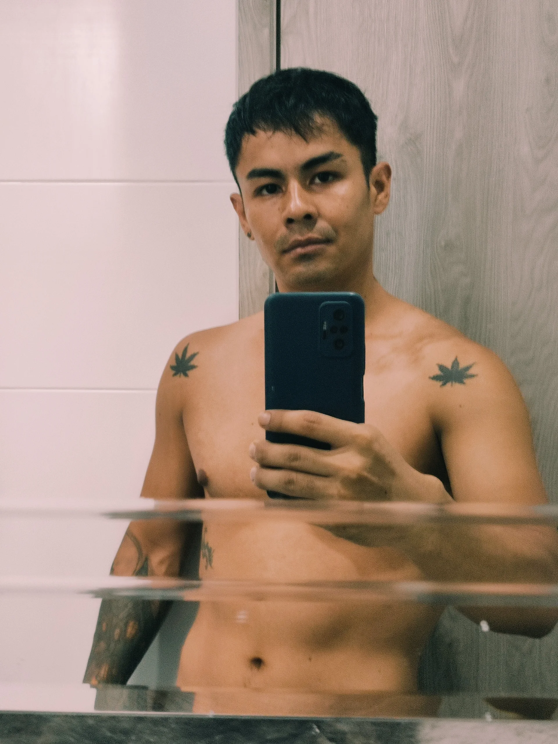 XXX Porn Photo of Nude lonelydick2002 18