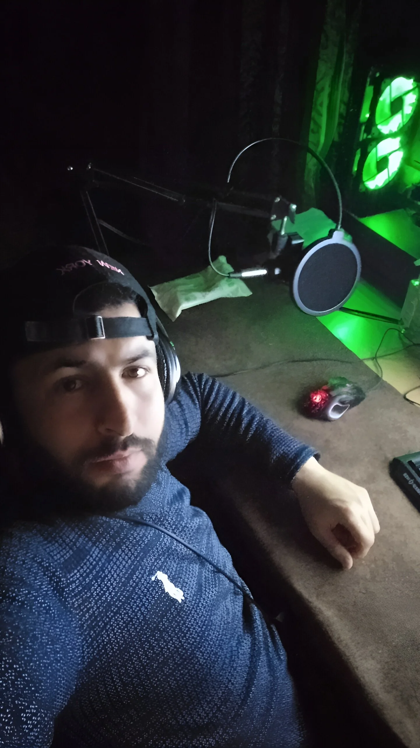 XXX Porn Photo of Nude Billo-Maxx 1